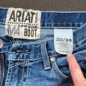 Ariat men’s M5 lowrise boot cut 32x34